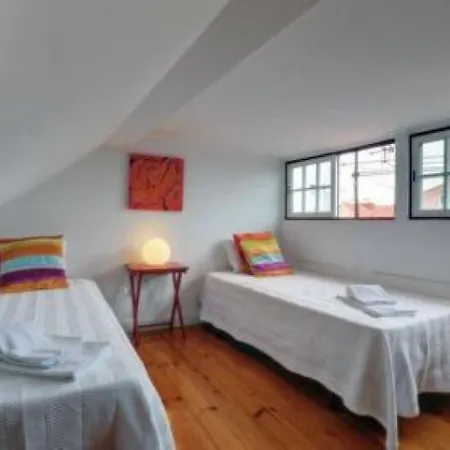 Fuer 11 Personen Und 1 Kind In Lissabon- Regiao De - Costa De Lisbo By Interhome ליסבון